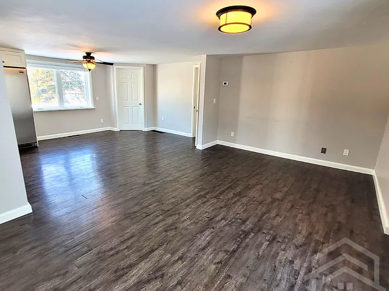 383305 Salford Rd — Photo 4