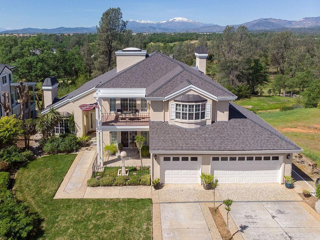 1572 Saint Andrews Dr