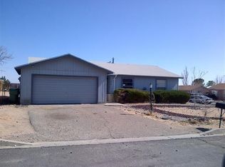 1818 Abbey Ct SE, Rio Rancho, NM 87124