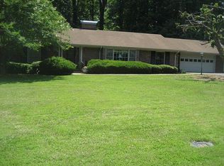 1017 Sherwood Dr, Reidsville, NC 27320