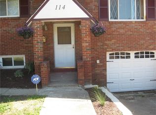 114 Palace Ave, Mc Kees Rocks, PA 15136