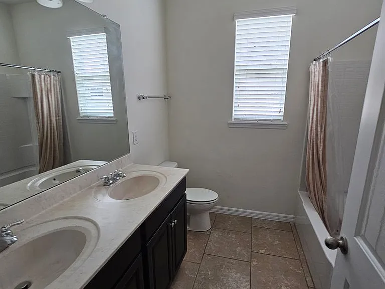 5432 SW 49th Ave — Photo 14