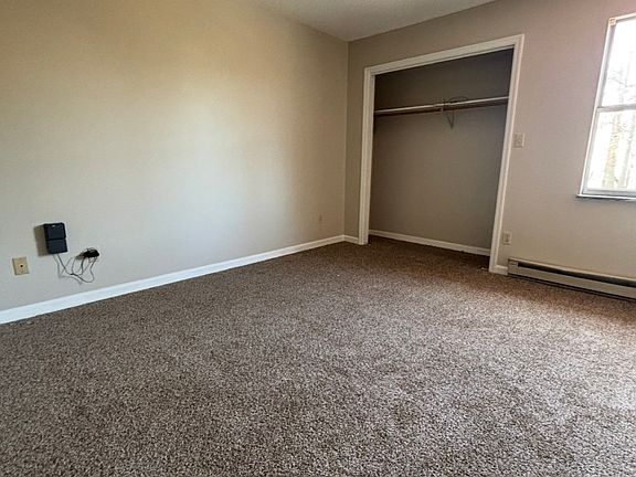 3rd image of 404 Britton Ave APT 2