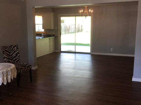 5th image of 6 S Oxford Dr