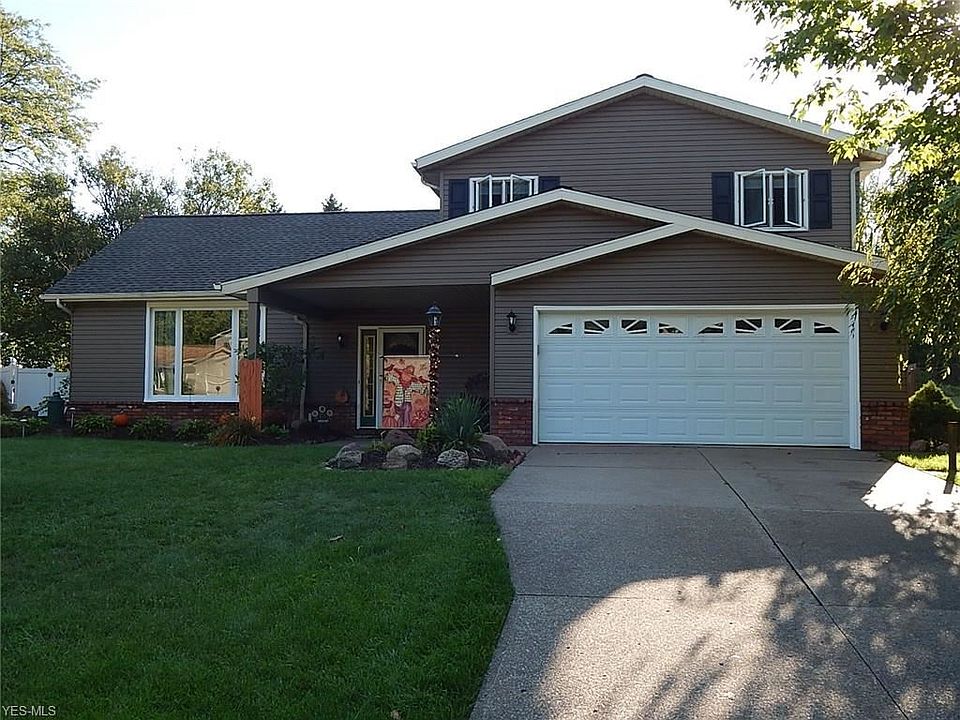 1st image of 329 Brad Dr