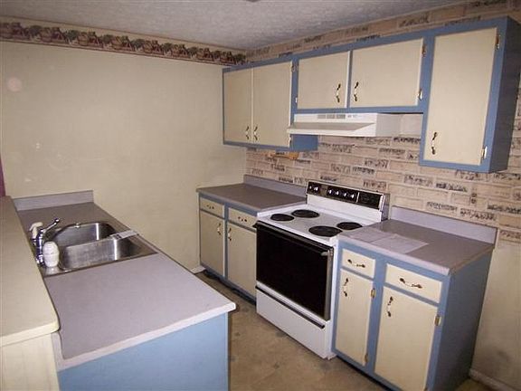 5th image of 4816 Trailside Ct