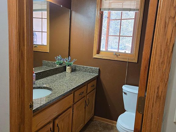 4th image of 1229 Choke Cherry Rd