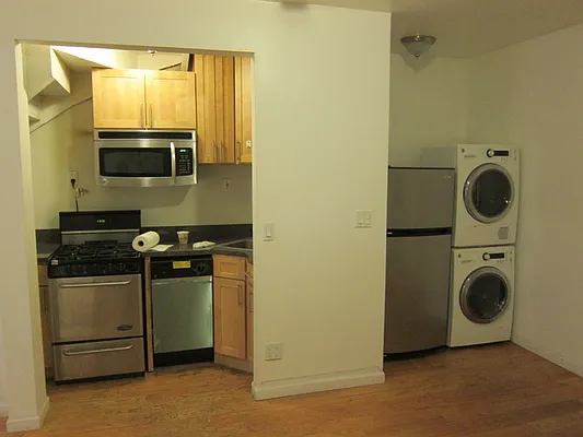 Rented by Chartwell Forest Hills Realty | media 29