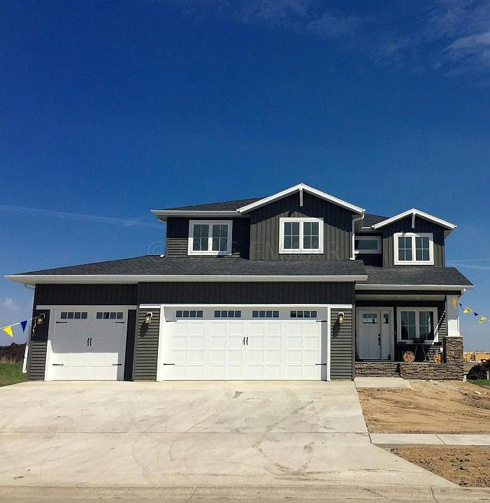 1st image of 2333 Harbor Ln W