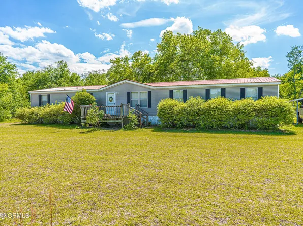 126 Oasis Boulevard, Hamlet, NC 28345