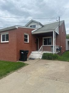 1818 Grant St, Aliquippa, PA, 15001