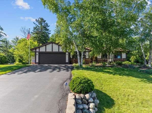 S76W17854 St Leonards COURT, Muskego, WI 53150