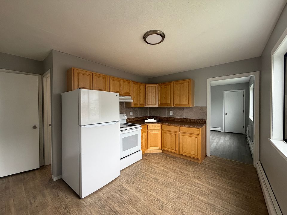 1st image of 15 Judith Ln #2D