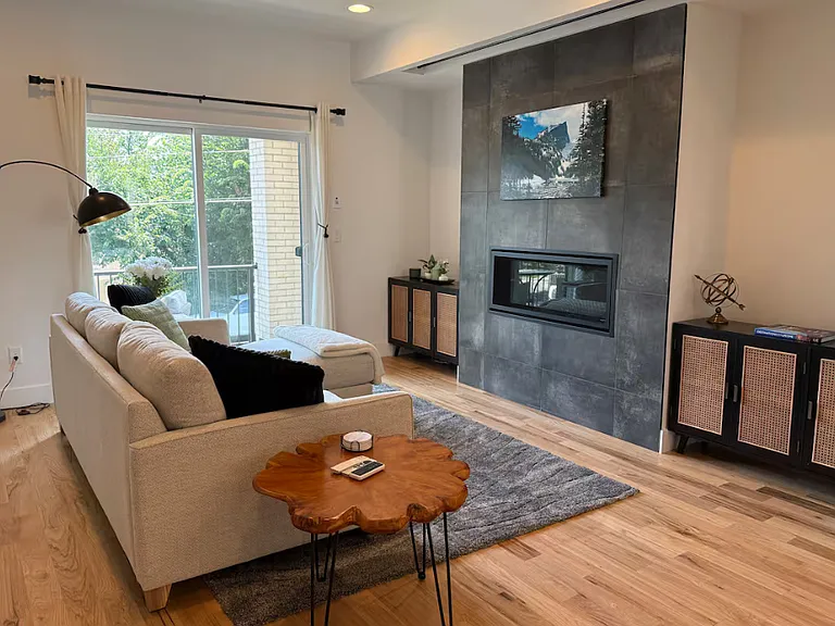 2939 W 22nd Ave — Photo 3