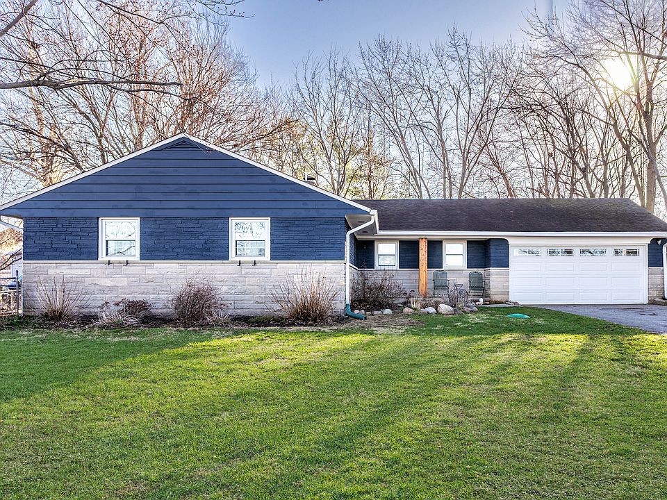 1st image of 1043 Berry Rd