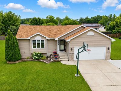 612 Birdie Ln, Poynette, WI, 53955