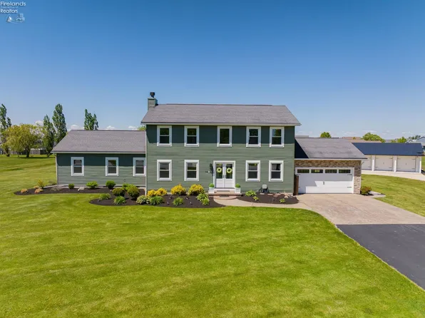 1766 S Jeannie Dr, Lakeside Marblehead, OH 43440