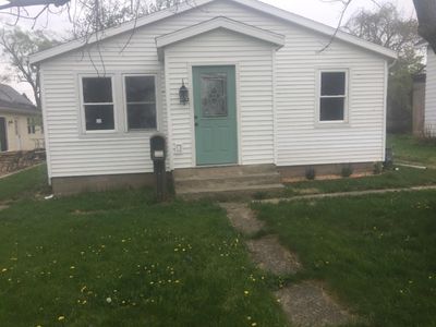 605 Sherwood Ave, Three Oaks, MI, 49128
