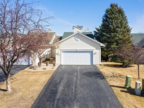 610 Aqua Cir, Lino Lakes, MN 55014