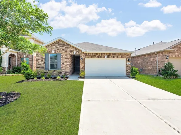 1111 Swinford Ct, Conroe, TX 77304