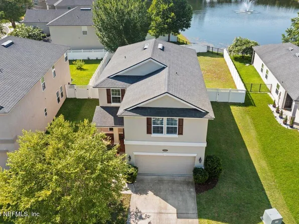 529 DEERCROFT Lane, Orange Park, FL 32065