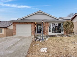 160 Oneida Pl, Kitchener, ON N2A3G4
