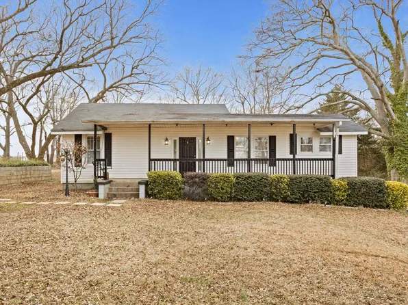 311 S Circle Dr, Piedmont, SC 29673