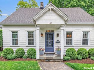 464 Round Hill Road, Fairfield, CT 06824