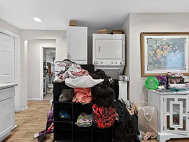 511 W Orange St — Photo 23