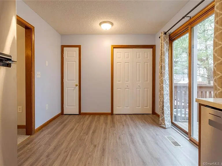 22 Windwood Dr #22 — Photo 13
