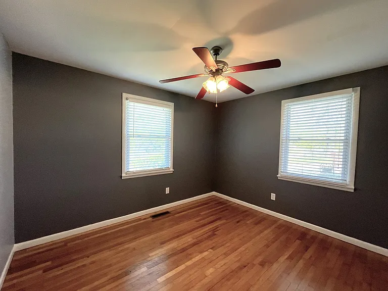 606 Terrace Hill Rd — Photo 10