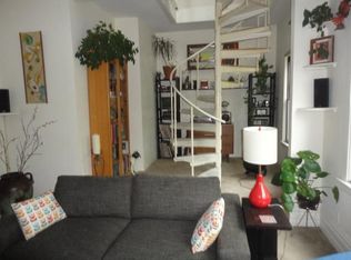 3252 N Lakewood Ave #5, Chicago, IL 60657