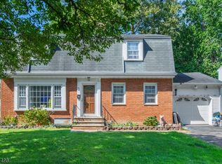 25 Belleville Rd, Parsippany, NJ 07054