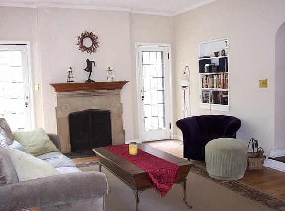 2nd image of 5824 N Forest Ln