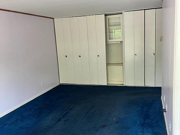 3rd image of 3101 S Manchester St APT 204