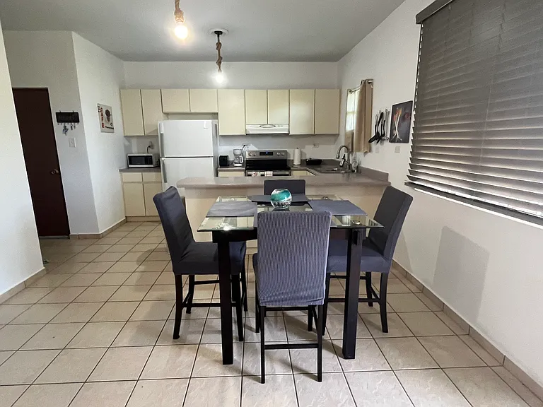 307 Paseo — Photo 3