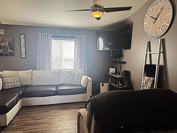 4th image of 73 La Platte Rd