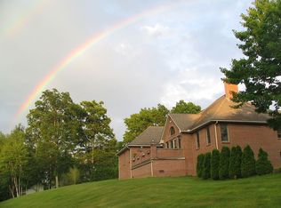 24 Chestnut Dr, Belchertown, MA 01007