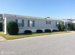208 Kerria Ln, Baltimore, MD 21220
