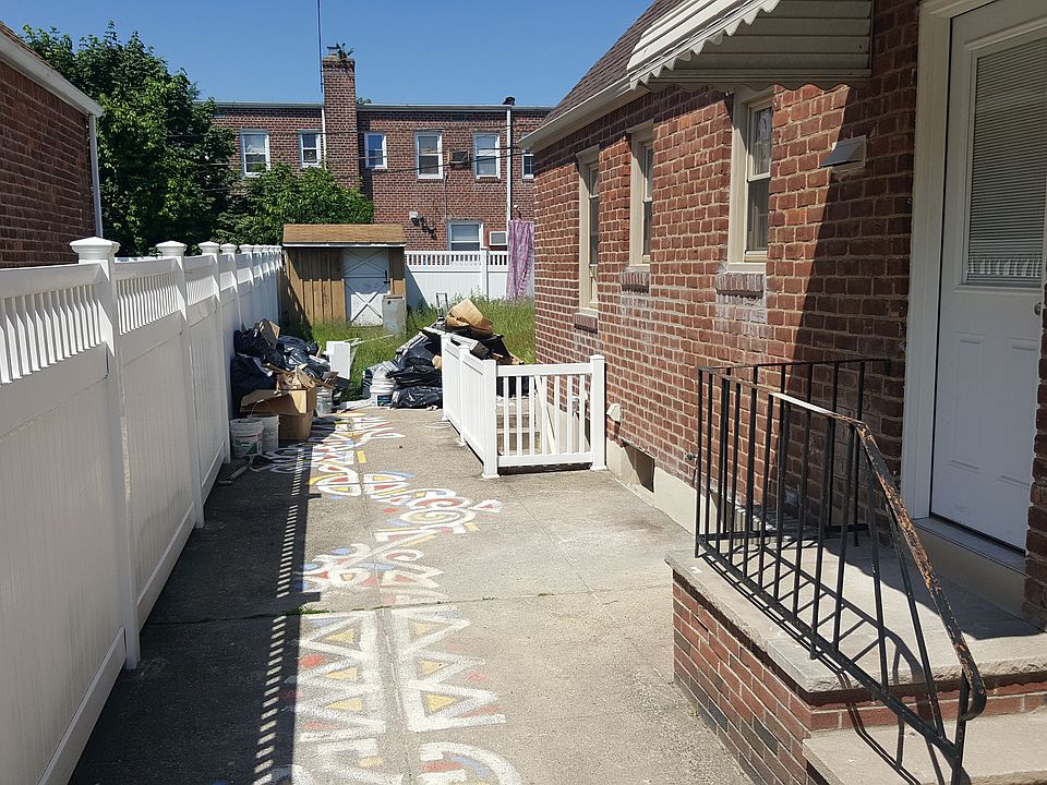 1st image of 8014 250th St