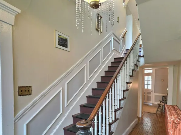 327 Cumberland St, Cumberland, MD 21502