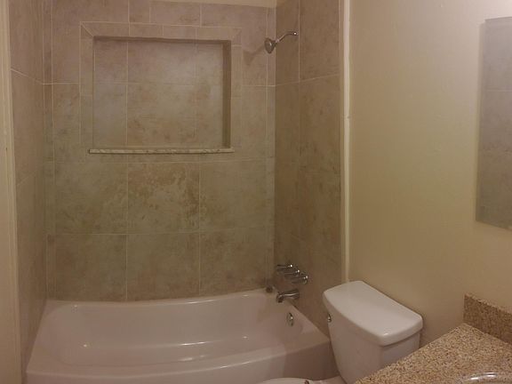 3rd image of 1431 NW 20th Ct Unit B