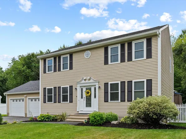 6 Brant Drive, Merrimack, NH 03054