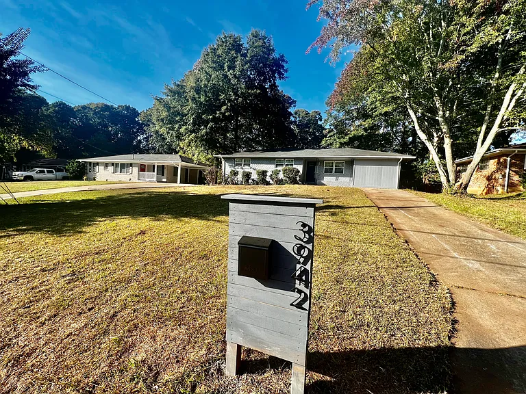 3942 Kirksford Dr — Photo 36