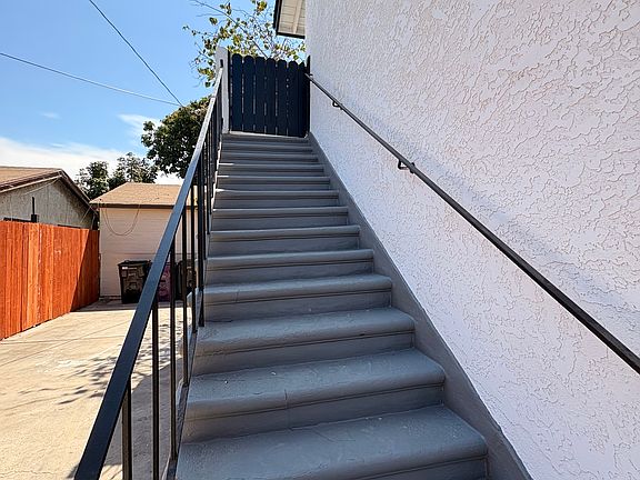 2nd image of 6007 Linden Ave #2