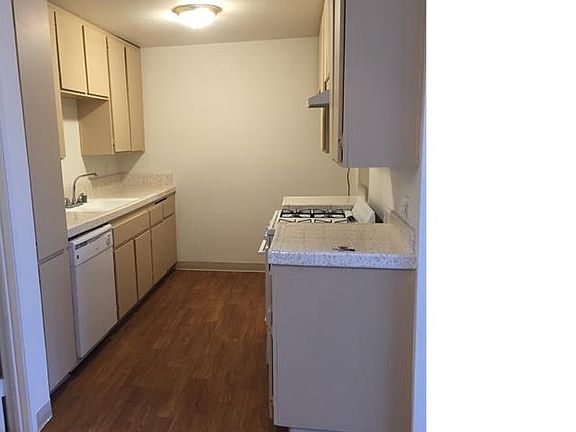 4th image of 9542 Flower St APT 5