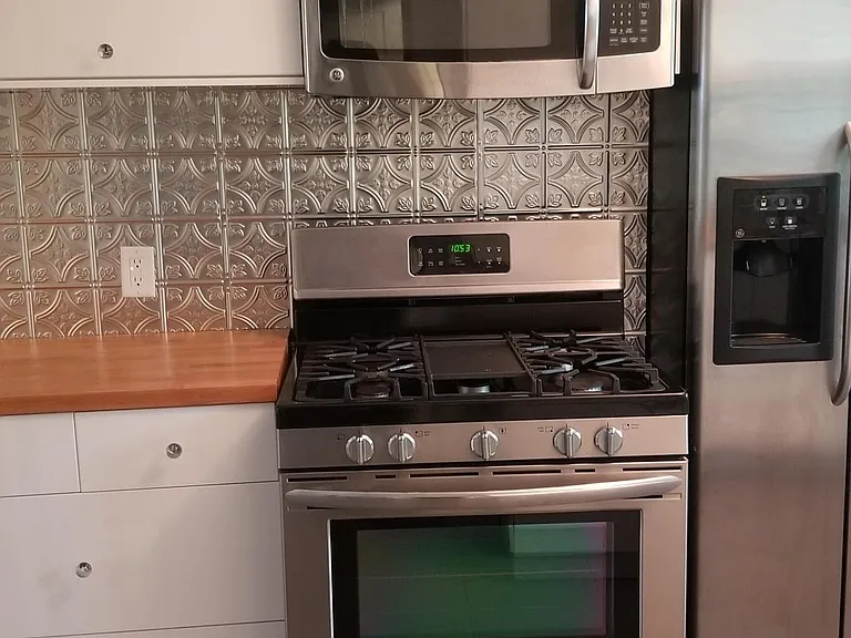 743 Fountain St NE #1 — Photo 3