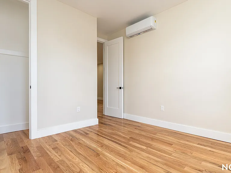 461 78th St #2R — Photo 9