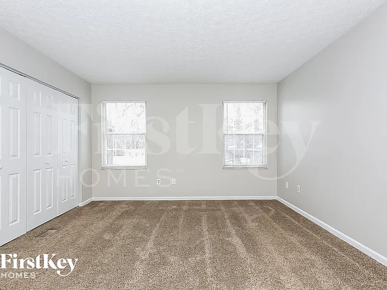 7593 Sun Valley Ct — Photo 9