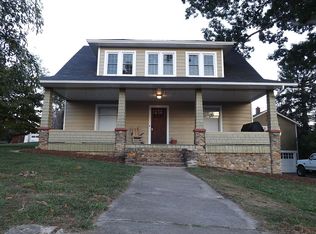 97 Hampton Hts, Canton, NC 28716